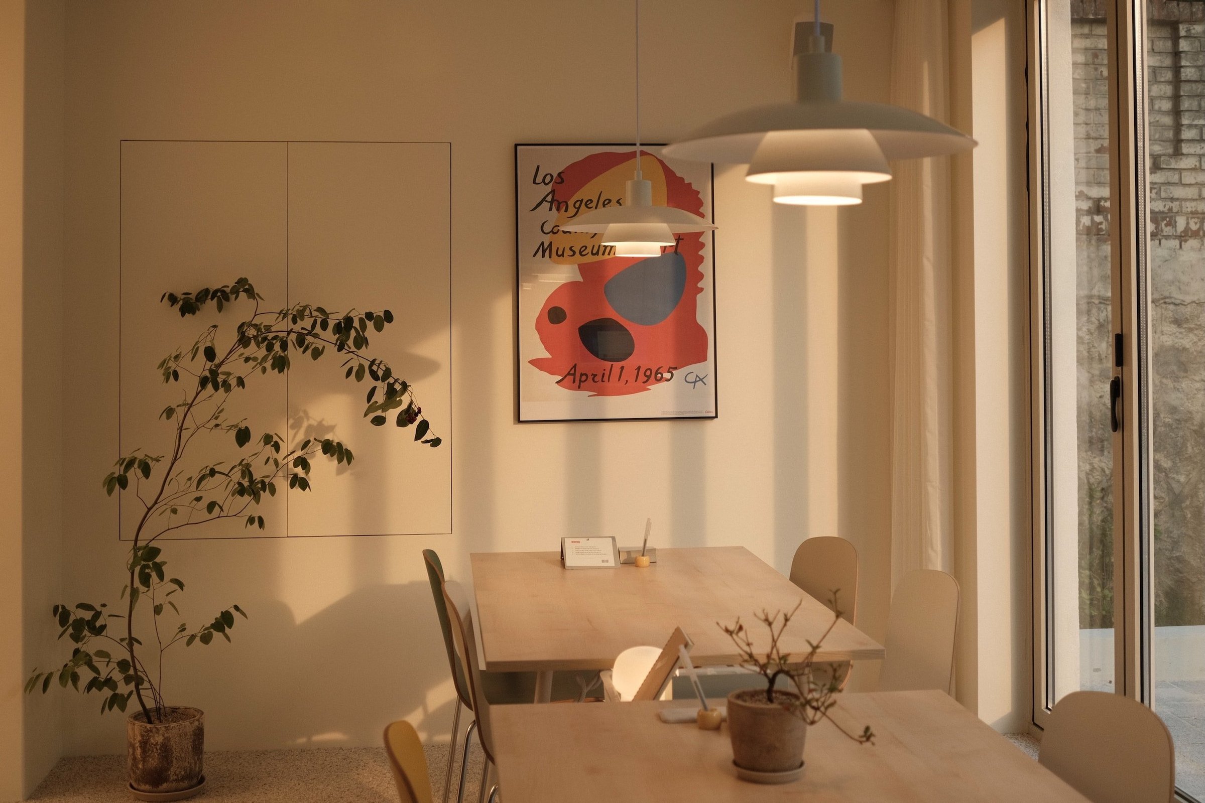 Interior lit by a recent electrical and lighting installation